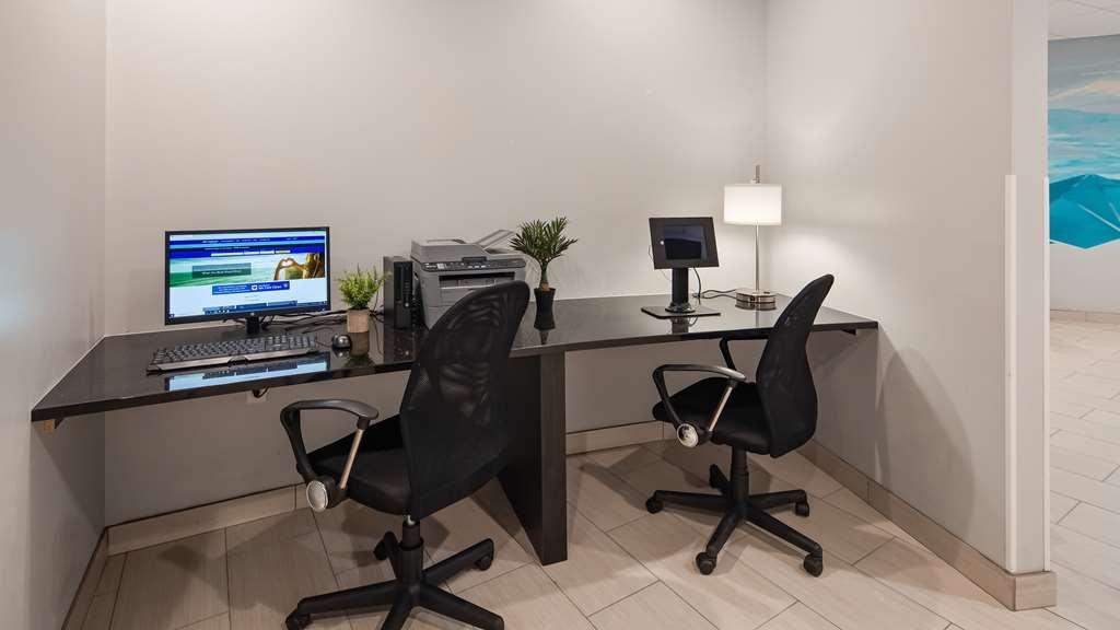 Best Western Plus Wausau Tower Inn Facilities photo